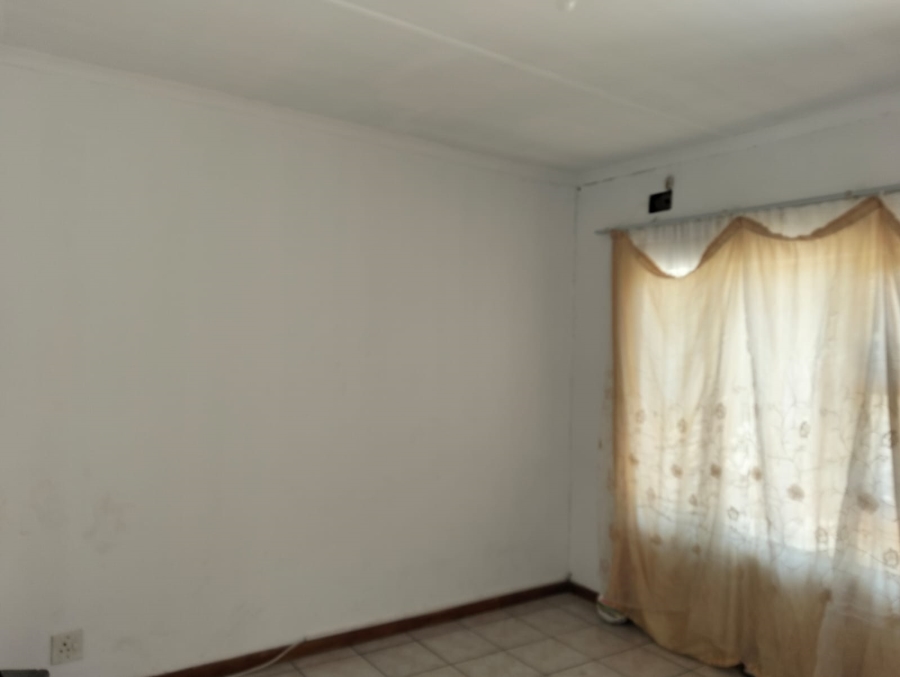 To Let 3 Bedroom Property for Rent in Northcrest Eastern Cape